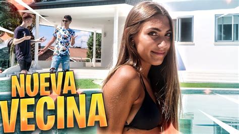 me cojo a la vesina|ENCUENTRO A MI VECINA BAÑÁNDOSE EN LA PISCINA.